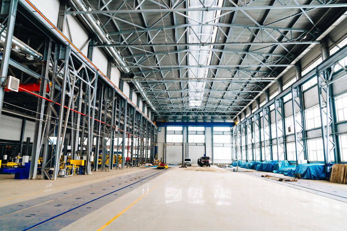 Steel & Warehousing Construction